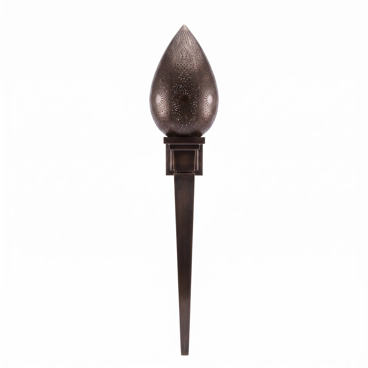 menara in bronze